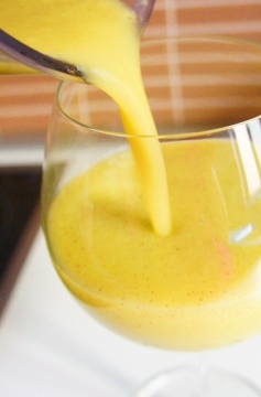 Receita de Suco de Kiwi, Maçã e Hortelã