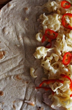 Quesadilla de Peito de Frango com Pimenta Caiena