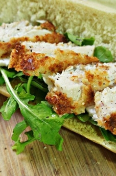 Receita de Sanduíche de Peito de Frango à Milanesa