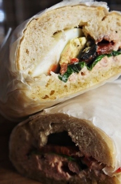 Super Sanduíche de Atum (receita especial para piquenique)