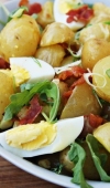 Receita de Salada de Batata Bolinha com Bacon