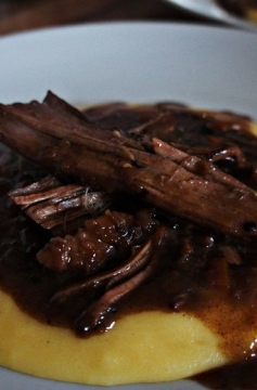 Receita de Carne de Panela Tipo Italiana com Polenta
