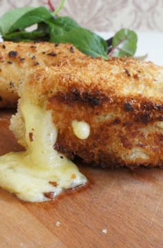 Receita de Peito de Frango Recheado com Queijo