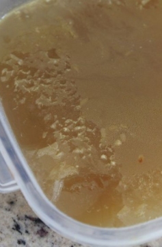 Como Fazer Brodo e Caldo de Galinha Caseiro