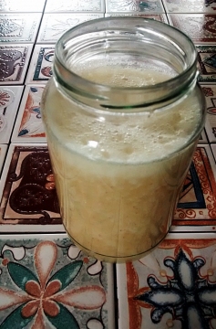 Receita de Suco de Batata Yacon, Abacaxi, Gengibre, Maçã e Limão