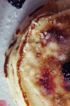 Receita de Panqueca de Amora com Buttermilk