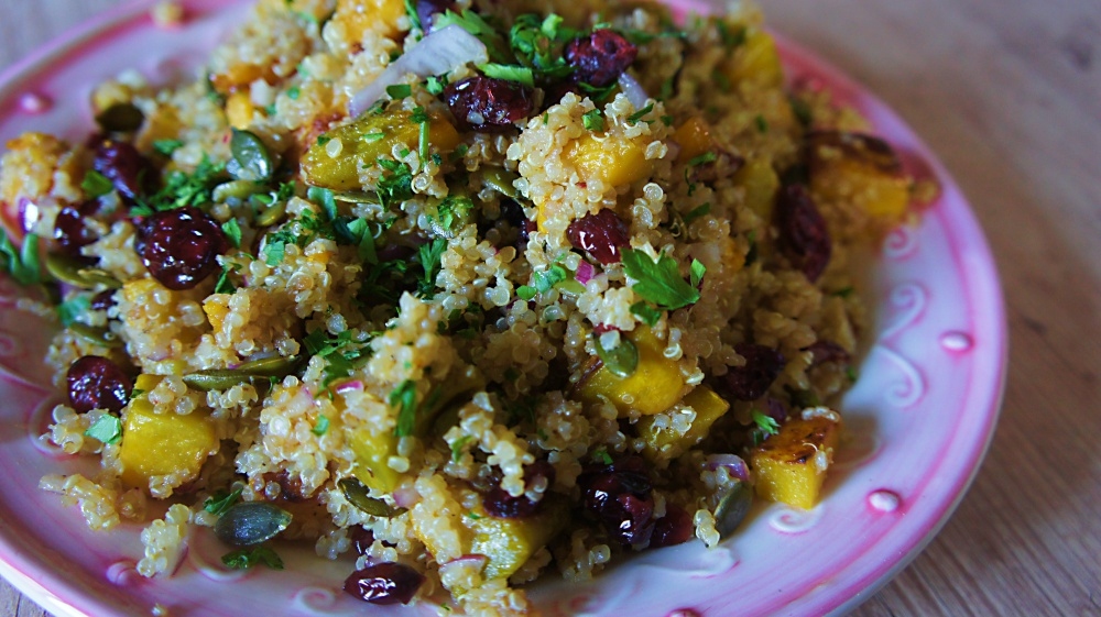 Receita de Salada de Quinoa, Moranga Assada e Cranberry