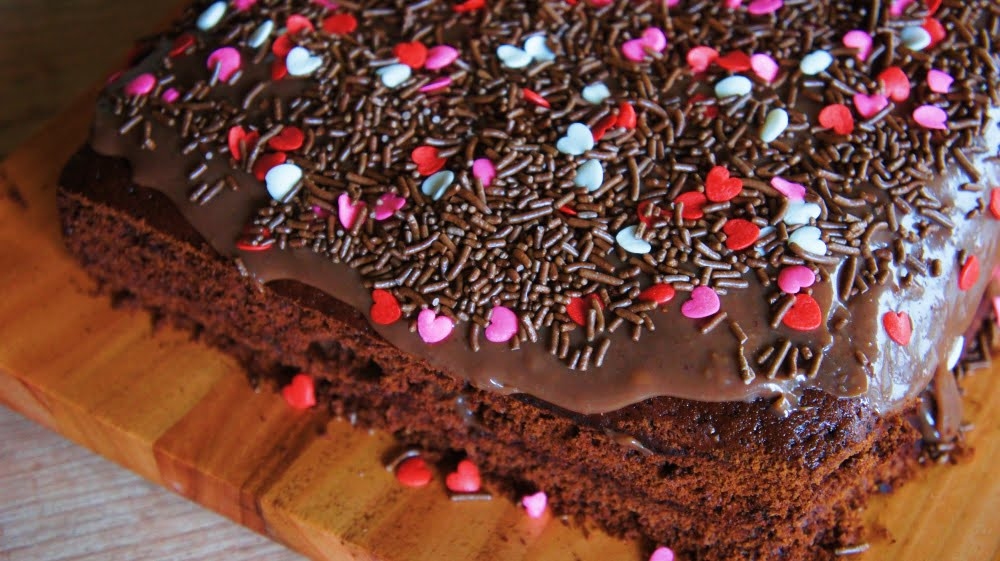 Receita de Nega Maluca Recheada com Brigadeiro