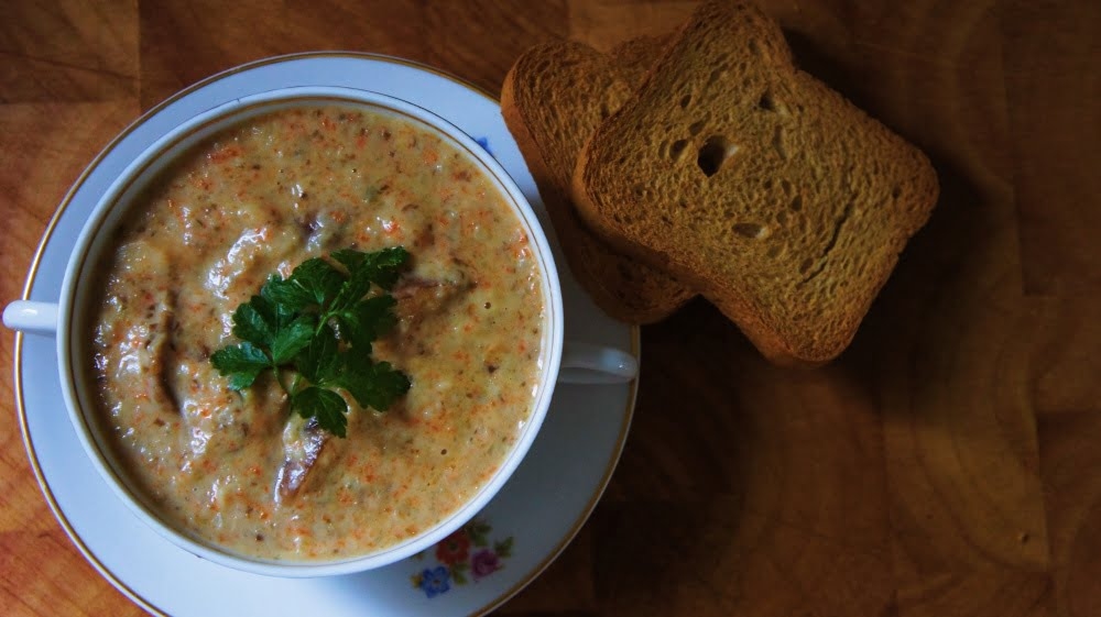 7 Receitas de Sopas e Cremes Pra Aguentar o Inverno