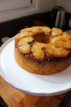 Receita de Bolo de Abacaxi invertido