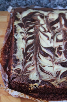 Receita de Bolo Mármore de Chocolate e Cheesecake