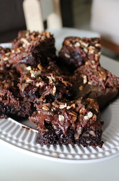 Receita de Brownie com Caramelo Salgado