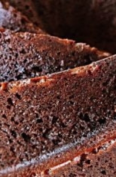 Receita de Bolo de Chocolate com Iogurte
